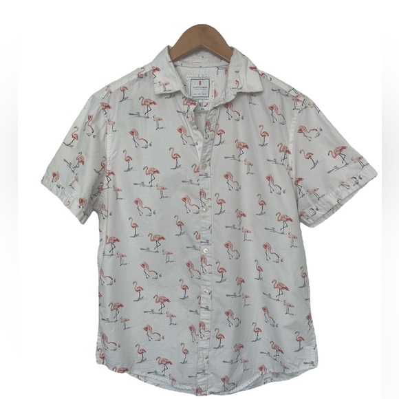 Men’s Cactus Man Flamingo Short Sleeve Button Down Shirt - Size L - Picture 1 of 5